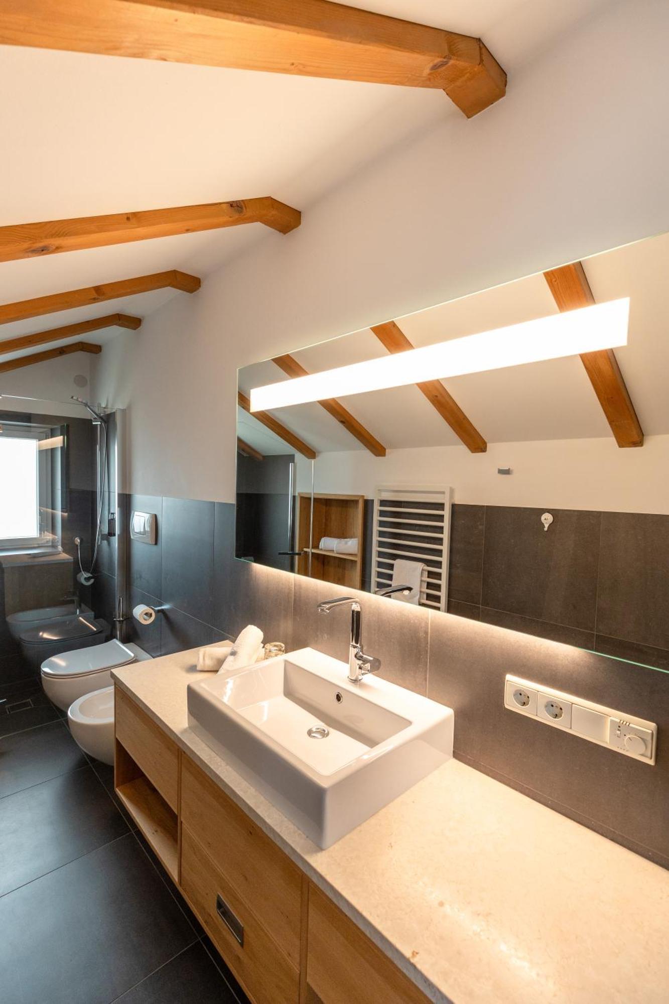 Der Unterwirt Guesthouse And Restaurant Chiusa Bagian luar foto