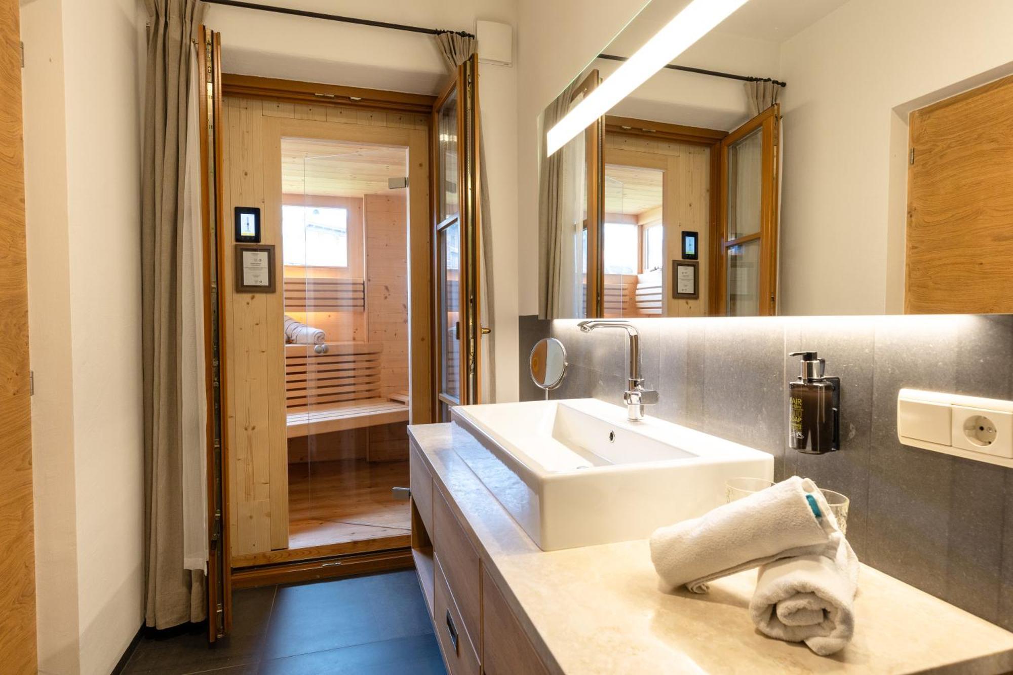 Der Unterwirt Guesthouse And Restaurant Chiusa Bagian luar foto
