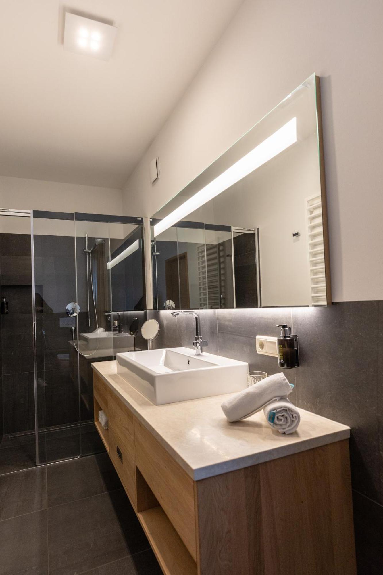 Der Unterwirt Guesthouse And Restaurant Chiusa Bagian luar foto