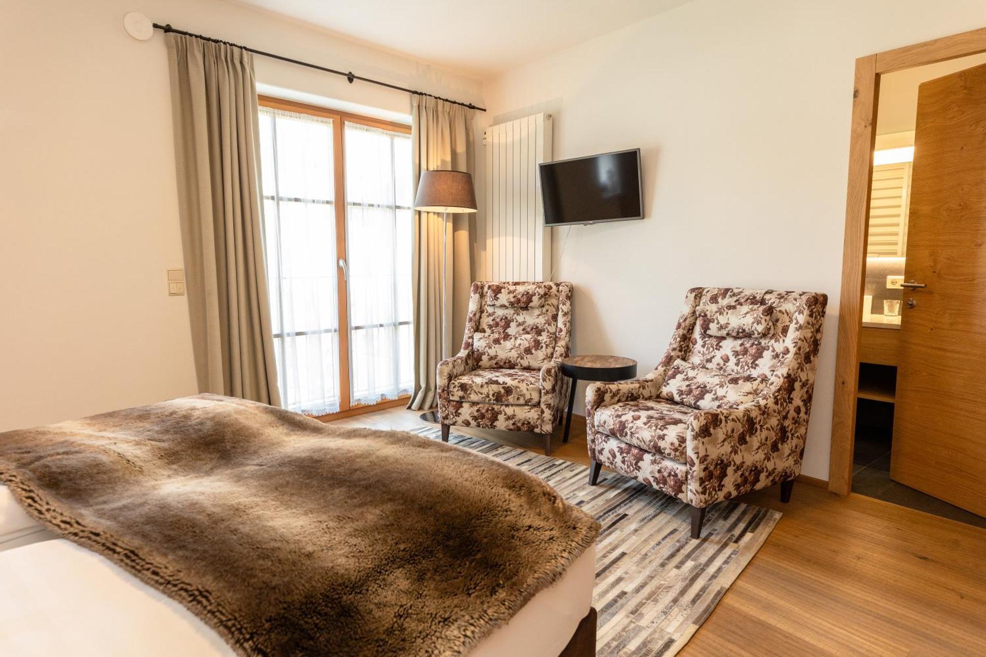 Der Unterwirt Guesthouse And Restaurant Chiusa Bagian luar foto