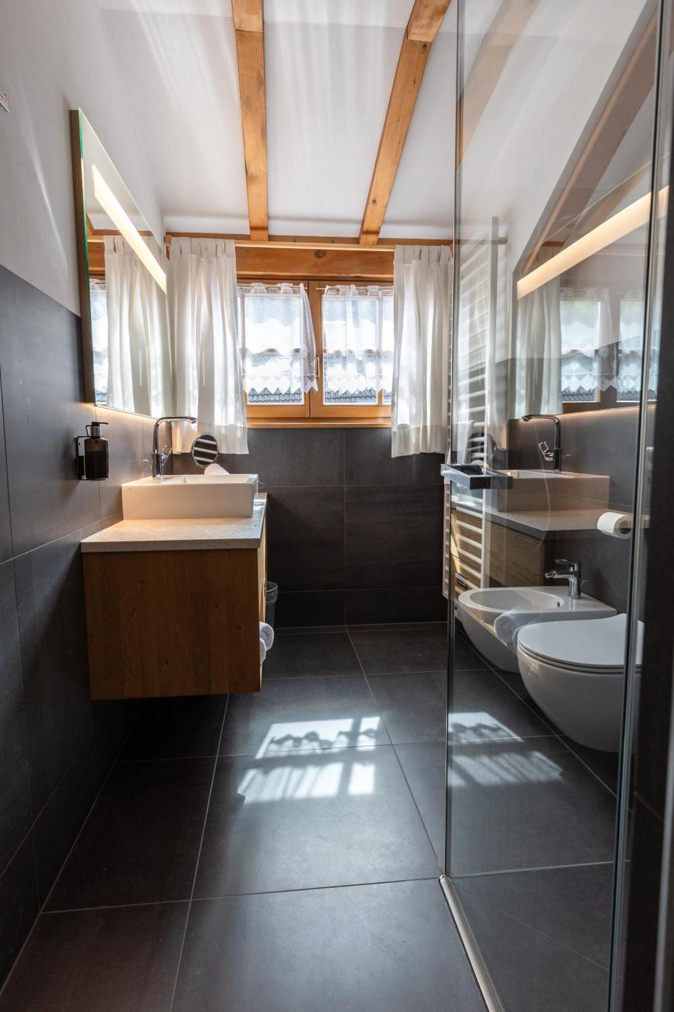 Der Unterwirt Guesthouse And Restaurant Chiusa Bagian luar foto
